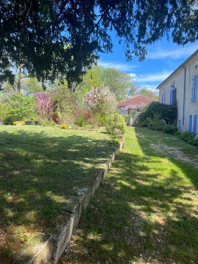 Le Loriot Bed & Breakfast Champagne-et-Fontaine Dış mekan fotoğraf